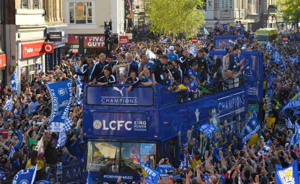 El Leicester viajará a Tailandia para continuar las celebraciones por título