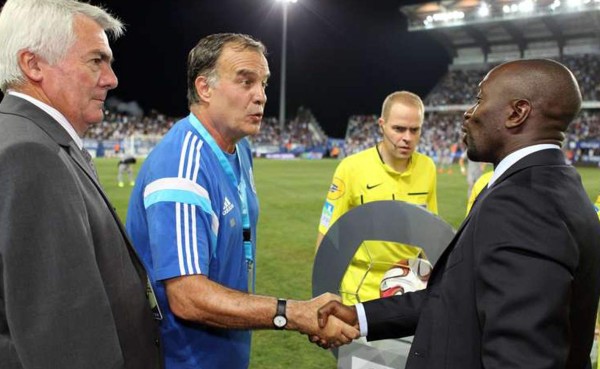 Marcelo Bielsa debuta con empate como técnico del Marsella