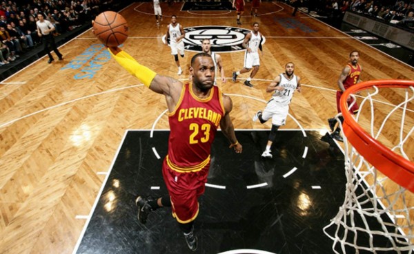 La dieta que mantiene en los más alto de su nivel a LeBron James