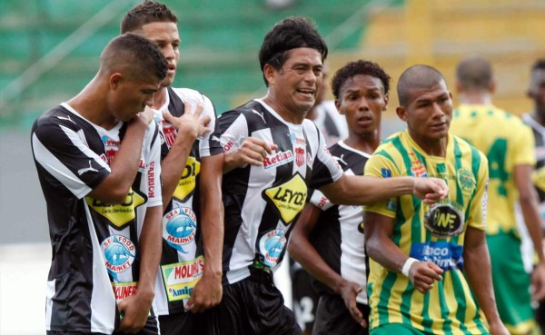 Reinaldo Tilguath: 'Al jugador del Vida le gusta vivir sometido y en escasez'