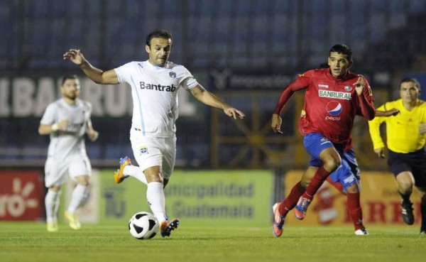 Los jugadores encargados de utilizar la camiseta 10 en los principales clubes de Centroamérica