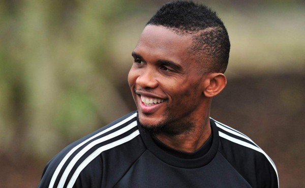 Samuel Eto'o 'mete la pata' en Instagram y lo apartan del equipo