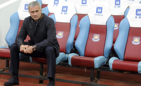 La federación de fútbol inglesa lanza acusación contra Mourinho