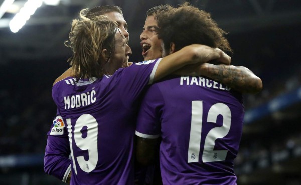 Real Madrid derrota 2-0 al Espanyol y se mantiene como líder de la Liga española