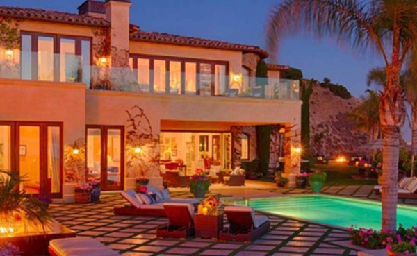 Las mansiones que no habías visto de otros grandes cracks del fútbol mundial