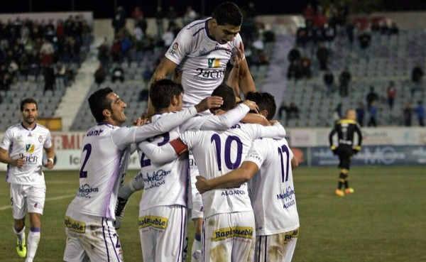 Jona Mejía marca y saca al Real Jaén de la zona de peligro