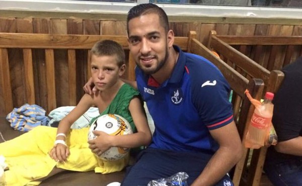 Motagua lleva alegría a los niños del hospital del sur