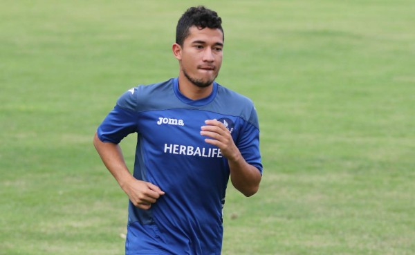 El exfutbolista de Olimpia Néstor Martínez ya entrena con Motagua