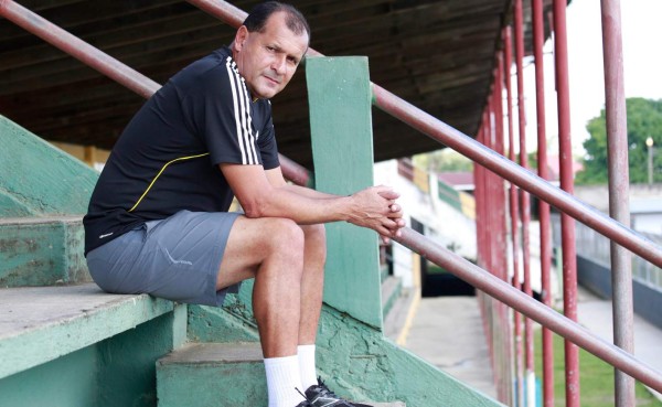 Wilmer Cruz: 'Hay que hablar como uruguayo o argentino para que le paren bola'