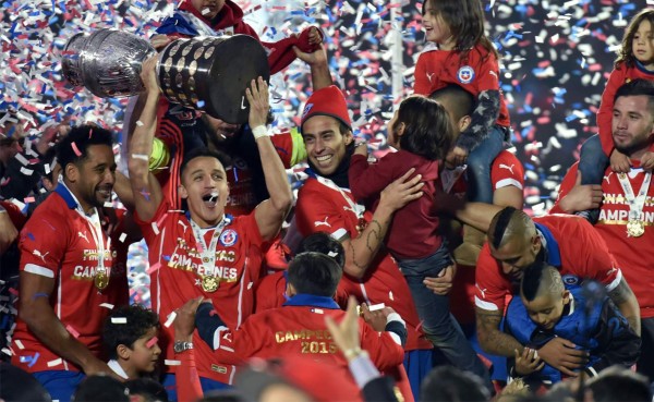 Chile vence a Argentina y levanta su primera Copa América
