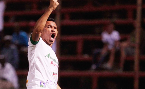 VIDEO: Rambo de León regresa con golazo al Clausura