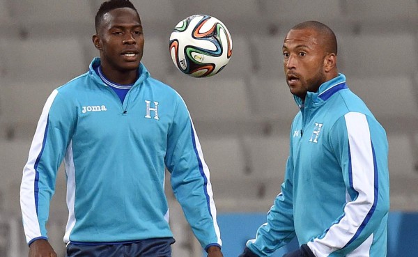 Bajo el frío, Honduras reconoce el Arena de Baixada