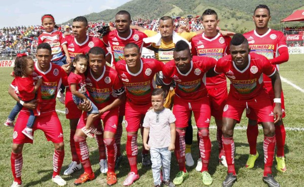 En Real Sociedad le quitan los celulares a sus jugadores previo a la final