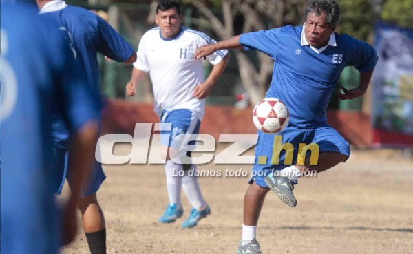 Así fue el partido entre leyendas entre Honduras y El Salvador en Alianza, Valle