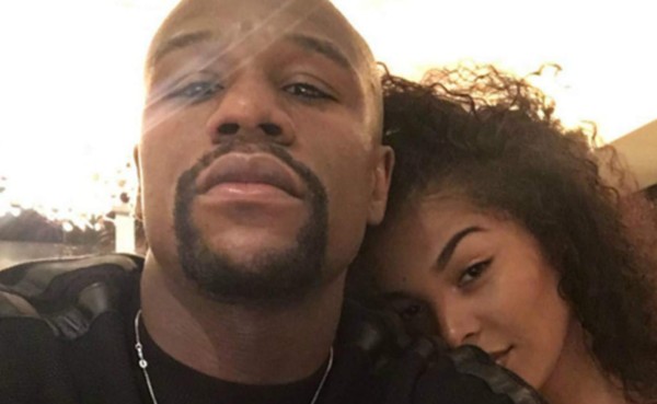 Floyd Mayweather presume de su nuevo romance