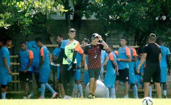 Real España retornó a los entrenamientos con Mario Zanabria a la cabeza