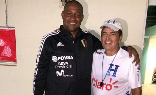 Jorge Luis Pinto: 'En Quito es para probar lo que será México'