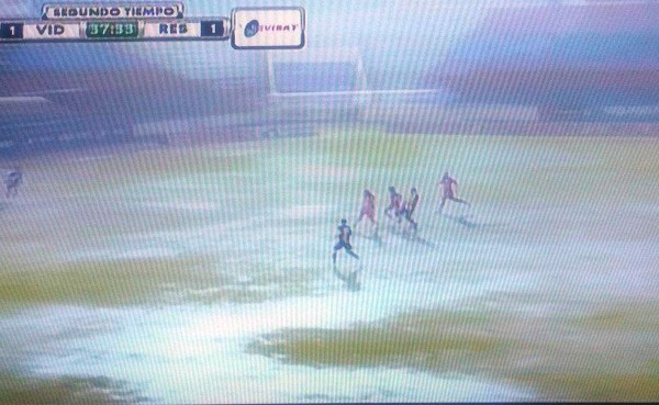 Lamentable: El Vida-Real España acaba jugándose en una piscina