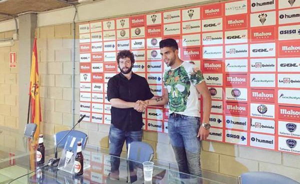 Albacete presentó al hondureño Jona Mejía: 'Gracias por confiar en mí'