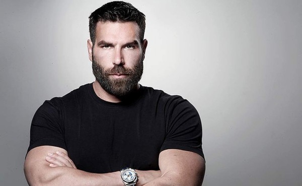 La increíble vida de Dan Bilzerian, el rey millonario del Instagram