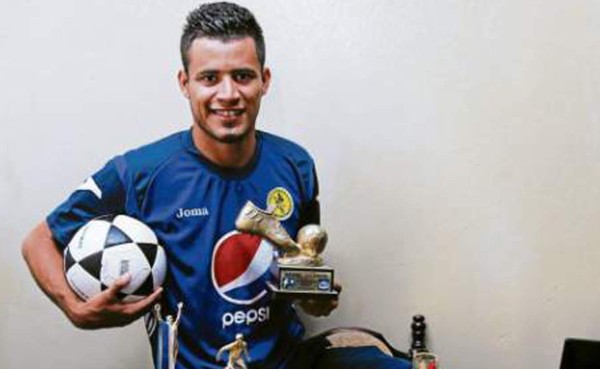 Arnold Meléndez demandará a Motagua ante el TNAF