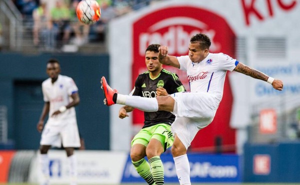 VIDEO: Arnold Peralta, el villano de Olimpia contra Seattle