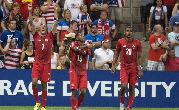 Panamá clasifica a cuartos de Copa Oro como mejor tercero