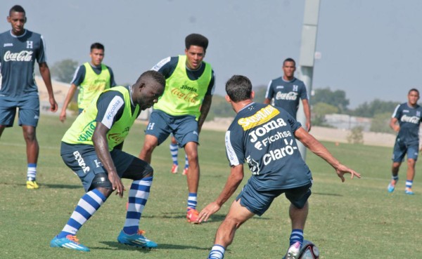Honduras le da vuelta a la página y se enfoca en Guatemala