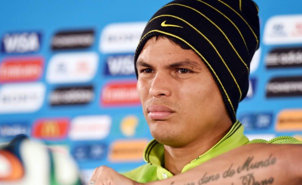 Thiago Silva dice que sus críticas a Neymar y Dunga fueron malinterpretadas