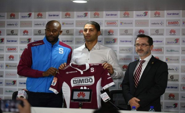 Álvaro Saborío vuelve al Saprissa para retirarse