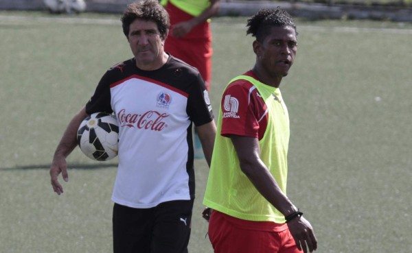 Carlo Costly llegará a tono al inicio del torneo Clausura