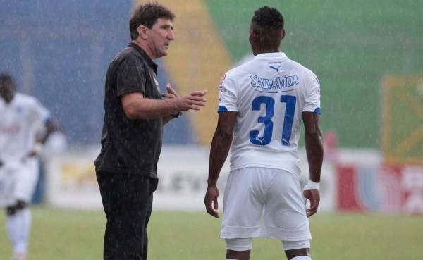 Héctor Vargas confiesa que Romell Quioto es el mejor futbolista que ha dirigido durante su larga carrera como entrenador. También mencionó a Dani Turcios.