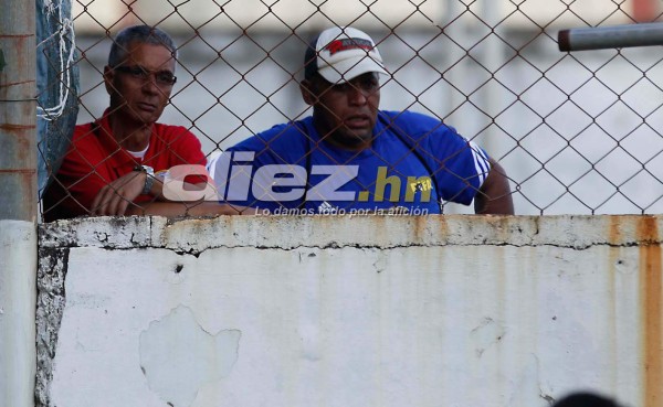 Horacio Londoño: 'El equipo está con los brazos abajo'