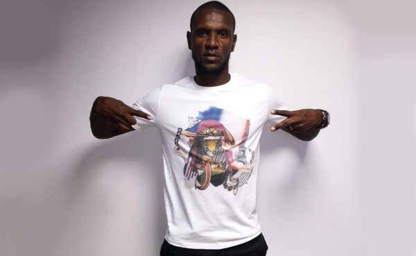 Abidal desmiente a Zubizarreta: 'No me retiré, estoy muy molesto'