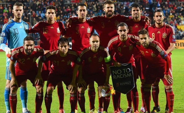 Vicente del Bosque sienta a Casillas y pone de titular a De Gea