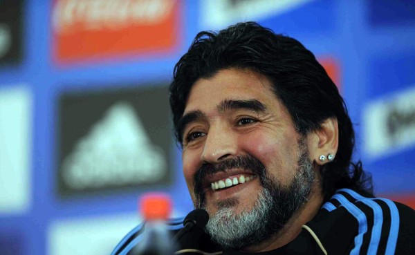 Maradona: 'Mourinho tenía razón en haber sentado a Casillas”