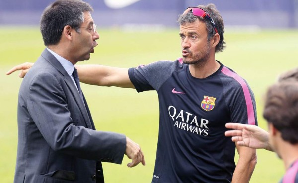 Barcelona tiene un problema: Ningún delantero quiere venir sabiendo que será banca