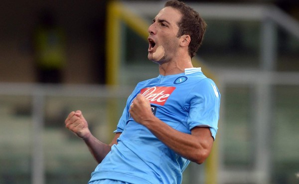 Gonzalo Higuaín no pensó dejar el Nápoli por el Barcelona