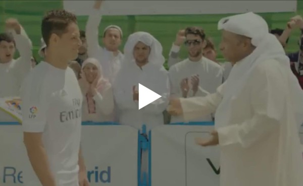 Chicharito sorprende con nueva camiseta de Real Madrid en un anuncio