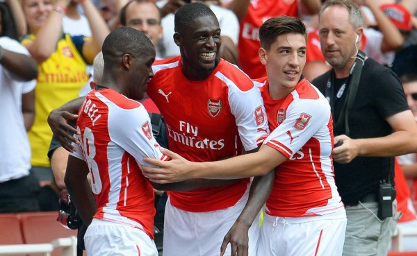 VIDEO: Campbell hace un golazo con el Arsenal ante Benfica