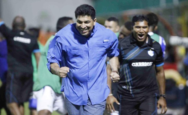 OFICIAL: El entrenador Carlos Martínez reemplazará a Marvin Solano en Real Sociedad