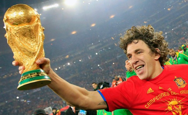 Carles Puyol será el encargado de entregar la Copa del Mundo