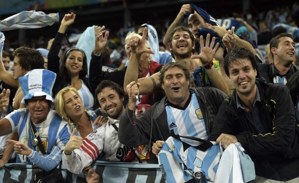 Argentinos se vuelven locos con el pase a la final