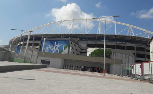 En Brasil nadie sabe que hoy juega Honduras contra Argelia