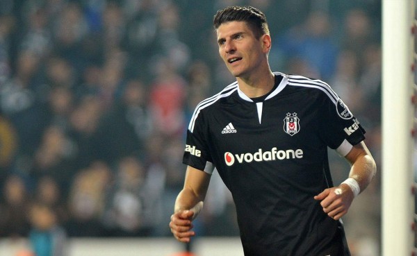 Mario Gómez y sus 26 goles que le valieron para ser convocado a la Euro