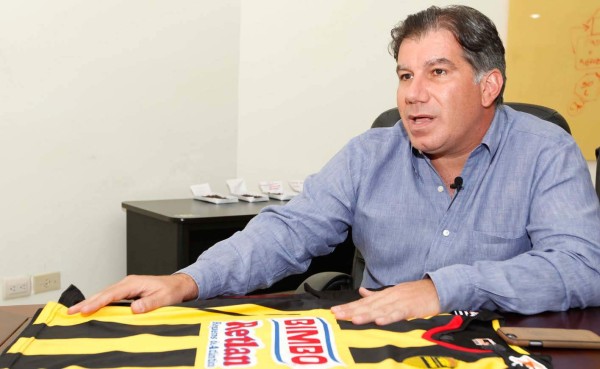 Mateo Yibrín: 'Si Olimpia no quiere el domingo pues jugamos el lunes, martes o miércoles'