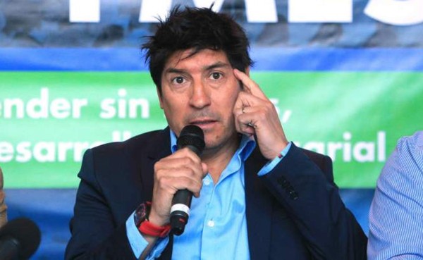 Iván Zamorano afirma que no claudicará frente a millonarias deudas