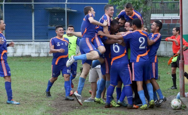 Lobos e Inmude definirán el campeón de Liga Mayor