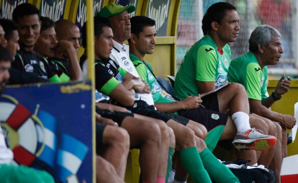 Jugadores de Marathón se van a huelga por salarios caídos