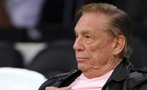 Sterling contrataca de nuevo a la NBA